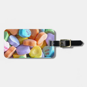Farbenfrohe Candy Hearts Gepäckanhänger