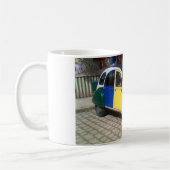 Farbenfrohe Citroen 2 CV Kaffeetasse (Links)