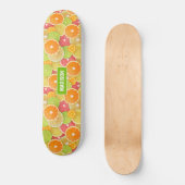 Farbenfrohe Citrus individuelle Name Skateboard (Vorderseite)