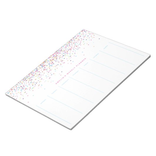 Farbenfrohe Confetti Dots Personalisierter Wöchent Notizblock (angewinkelt)