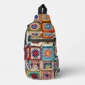 Farbenfrohe Crocheted Granny Square Quilt Crossbody Bag (Vorderseite)