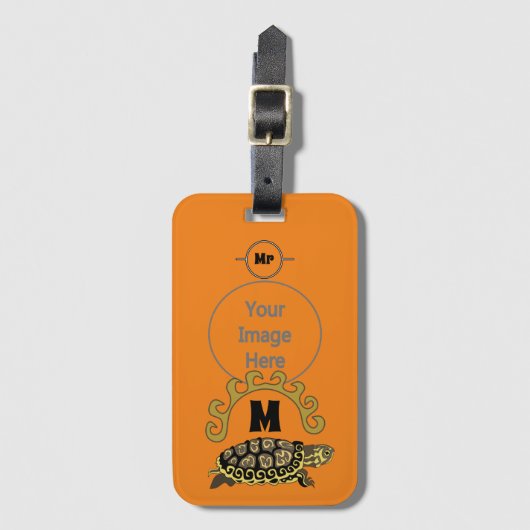 Farbenfrohe Cumberland Slide Turtle Monogram Gepäckanhänger (Vorderseite Vertikal)