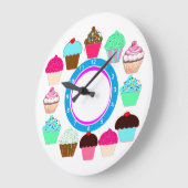 Farbenfrohe Cupcakes - Personalisiert Große Wanduhr (Winkel)