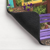 Farbenfrohe Dekoration aus Windows & Bench Garden Mousepad (Ecke)