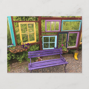 Farbenfrohe Dekoration aus Windows & Bench Garden Postkarte