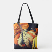 Farbenfrohe Dekorationsgegenstände Naher Aufstieg Tasche (Rückseite)