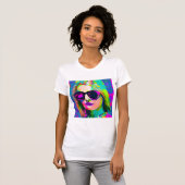Farbenfrohe Digitale Kunst Hübsche Lady in Sonnenb T-Shirt (Vorne ganz)
