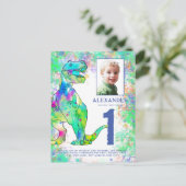 Farbenfrohe Dinosaurier 1. Geburtstag Party Einladungspostkarte (Stehend Vorderseite)