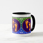 Farbenfrohe Diwali Rangoli mit Footprint Tasse (VorderseiteRechts)