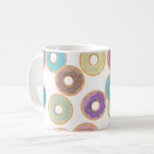 Farbenfrohe Donuts und Sprinklermuster Kaffeetasse (Vorderseite Links)