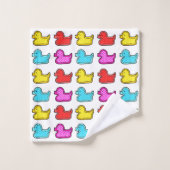 Farbenfrohe Dotty Duck Muster White Badhandtuch Set (Waschlappen)