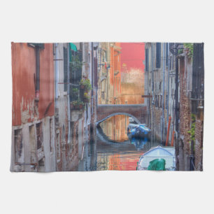 Farbenfrohe Eindrücke von Venedig und Italien Geschirrtuch