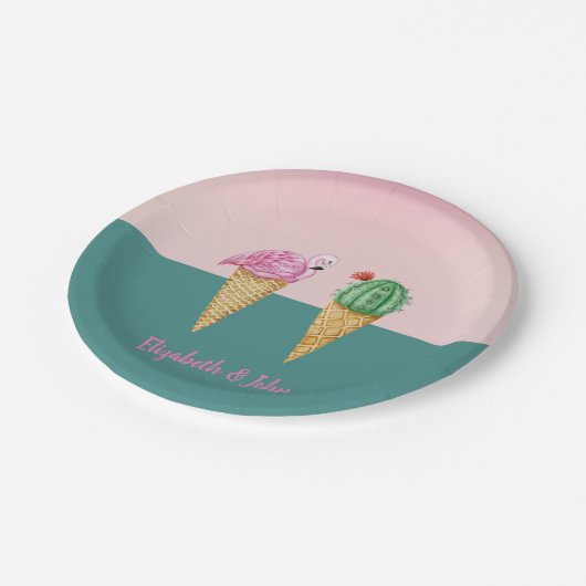 Farbenfrohe Eiscreme Cones Cactus Pink Flamingos Pappteller (Schrägansicht)