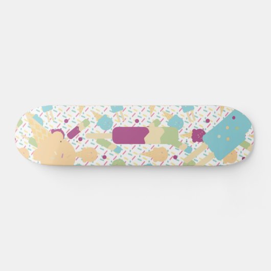 Farbenfrohe Eiscreme Sprinkles Muster Name Skateboard (Horizontal)