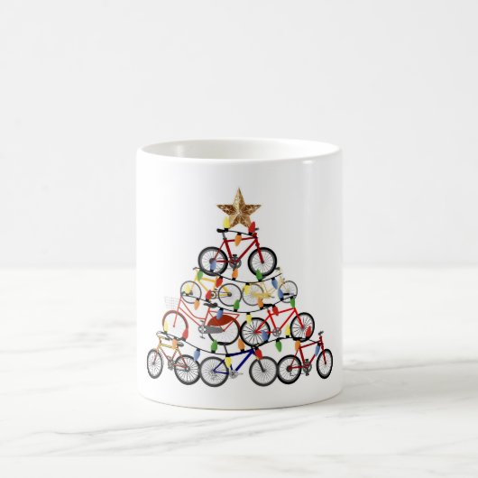 Farbenfrohe Fahrräder Weihnachtsbaum Kaffeetasse (Mittel)