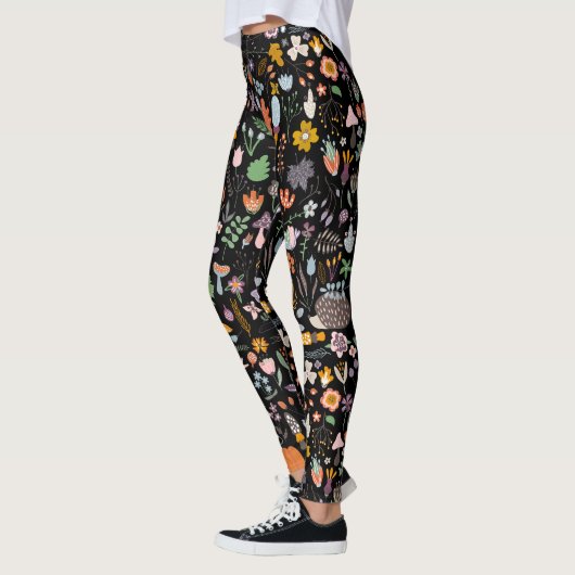 Farbenfrohe Fall- und Symbolmuster Leggings (Links)