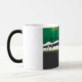 farbenfrohe Farbtöne. Verwandlungstasse (Links)