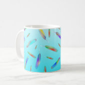 Farbenfrohe Federn Muster Blaue Bezeichnung Monogr Kaffeetasse (Vorderseite Links)