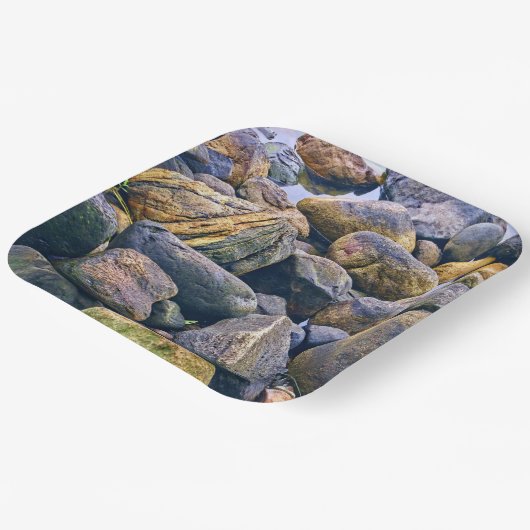 Farbenfrohe Felsen Pappteller (Gewinkelt)