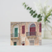 Farbenfrohe Fensterschneider auf Malta Postkarte (Stehend Vorderseite)
