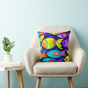 Farbenfrohe Fischmuster Kunst. Jetzt kaufen Kissen