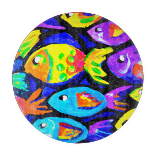 Farbenfrohe Fischmuster Kunst. Jetzt kaufen Schneidebrett