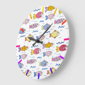 Farbenfrohe Fischschule Große Wanduhr (Winkel)
