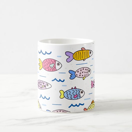 Farbenfrohe Fischschule Kaffeetasse (Mittel)