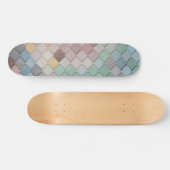 Farbenfrohe Fliesen Muster Skateboard (Horizontal)