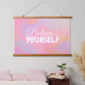 Farbenfrohe, flüssige Swirl-Ästhetik Wandteppich Mit Holzrahmen (Schlafzimmer)