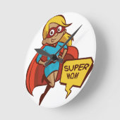 Farbenfrohe Flying Super Mama Runde Wanduhr (Winkel)
