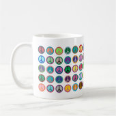 Farbenfrohe Friedenssymbole Kaffeetasse (Links)