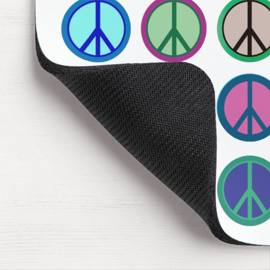 Farbenfrohe Friedenssymbole Mousepad (Ecke)