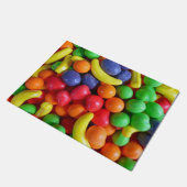 Farbenfrohe Früchte in Form von Süßigkeiten Fußmatte (Schrägansicht)