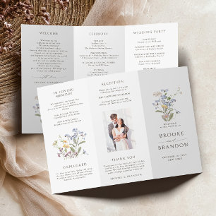 Farbenfrohe Frühjahrs-Wildblume-Wiesen-Hochzeitspr