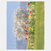 Farbenfrohe Frühlingsblumen mit Tulpen und Affodie Fleecedecke (Vorderseite)