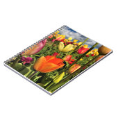 Farbenfrohe Frühlingshuppen Notizblock (Linke Seite)