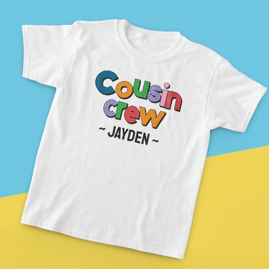 Farbenfrohe Fun Cousin Crew Personalisiert Name Ki T-Shirt