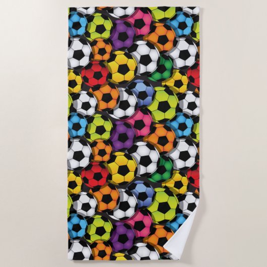 Farbenfrohe Fußball Balls Design Strandtuch (Vorderseite)