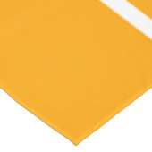 Farbenfrohe, gelb-weiße Streifen Tischdecke (Schrägansicht)