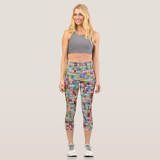 Farbenfrohe Gemstone Crystal Cluster Strings Capri Leggings (Vorderseite)