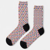 Farbenfrohe gemusterte Socken mit schwarzen Fersen (Linkes Detail)