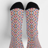 Farbenfrohe gemusterte Socken mit schwarzen Fersen (Oben)