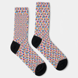 Farbenfrohe gemusterte Socken mit schwarzen Fersen
