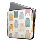 Farbenfrohe, gemütliche Pullover, warmer Herbstwin Laptopschutzhülle (Vorderseite Links)