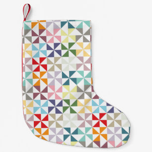 Farbenfrohe geometrische Pinwheel Kleiner Weihnachtsstrumpf