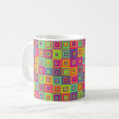 Farbenfrohe geometrische Quadrate Kaffeetasse (Vorderseite Links)