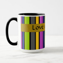 Farbenfrohe gestreifte Tasse des Vaters
