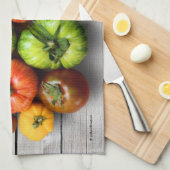 Farbenfrohe gestreifte Tomaten auf Wettertisch Geschirrtuch (Viertel Falte)