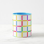 Farbenfrohe Gitter mit Negativem Space Pop Art Ins Tasse (Zentrum)